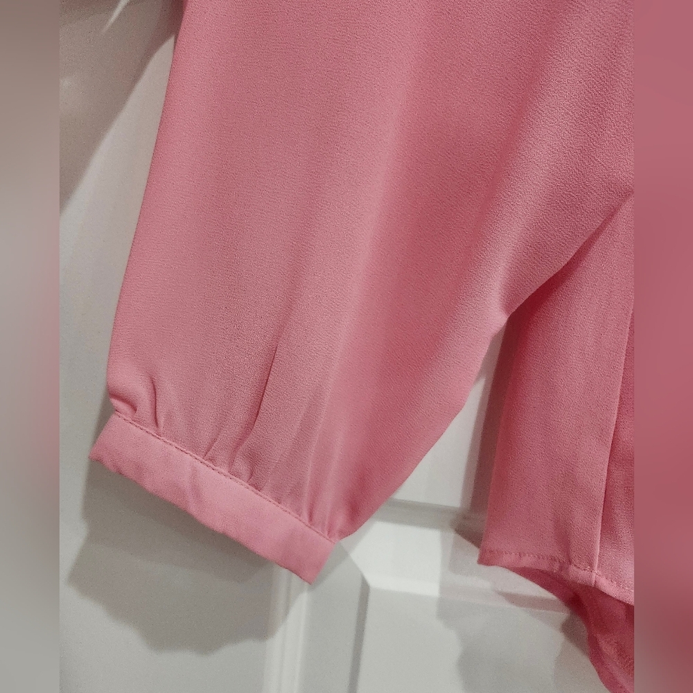 Chic Pink Lace Detail Blouse - Picture 5 of 10